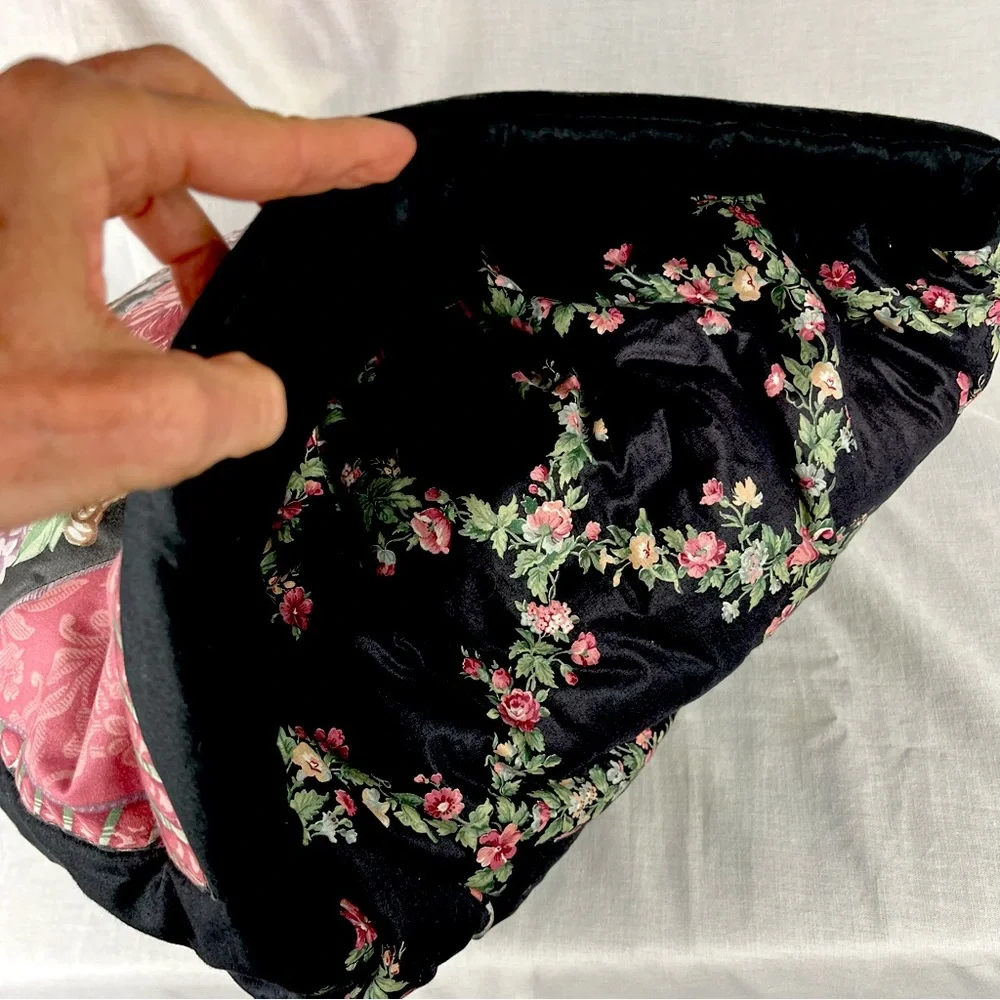 Vintage Handmade Quillow Quilted Pillow Blanket Travel Roses Pink & Black